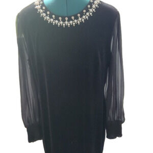 498. Tahari Arthur S. Levine  Black Velvet and Chiffon Special Event Dress |16